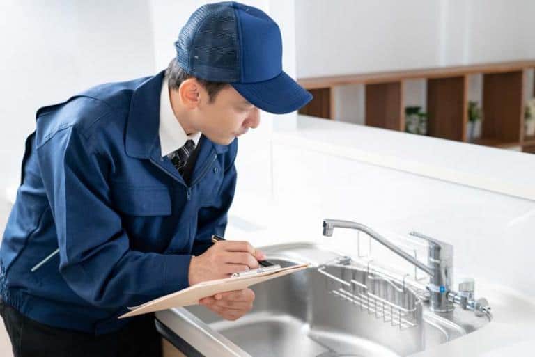 4-effective-plumbing-tips-on-how-to-unclog-sink-naturally